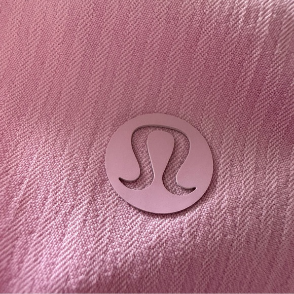 Lululemon Dance Studio Relaxed-Fit Mid-Rise Cargo Jogger in
Vitapink, Medium - Picture 16 of 16